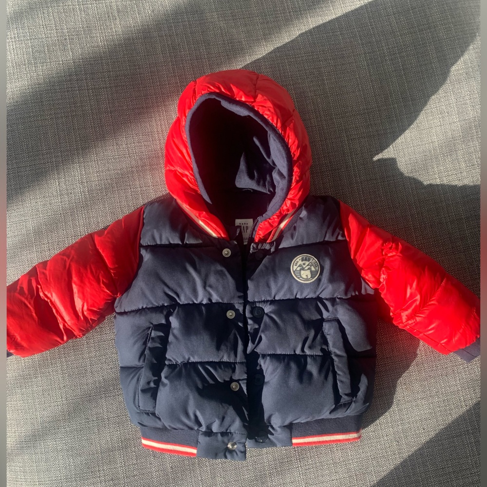 GAP winter jacket. Barely worn, excellent condition. 18-24 months.